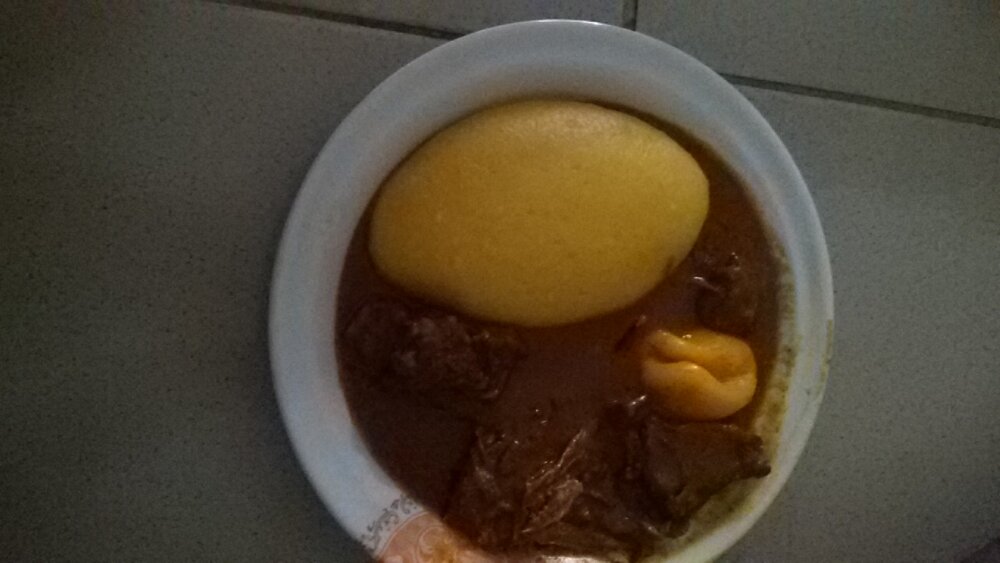 Foutou banane, sauce graine